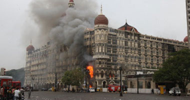 أحداث مومباى تلقى بظلالها على العلاقات الهندية الباكستانية