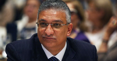 وزير التربية والتعليم د.أحمد زكى بدر