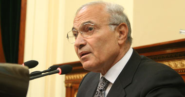 أحمد شفيق رئيس الوزراء
