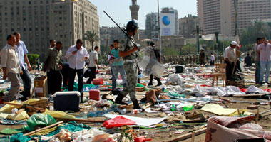 فض اعتصام التحرير أمس الاثنين