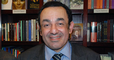 د.عمرو الشوبكى 