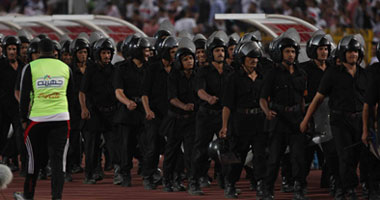 قوات الأمن باستاد القاهرة