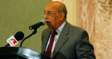الدكتور مفيد شهاب وزير الدولة للشئون القانونية والنيابية
