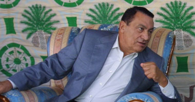 القضاء غرم مبارك 200 مليون جنيه بسبب قطع خدمات الاتصالات 