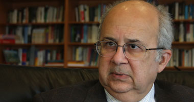 الدكتور إسماعيل سراج الدين مدير مكتبة الإسكندرية