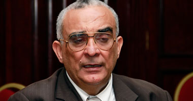 د.عبد الحميد أباظة مساعد وزير الصحة لشئون الأسرة والسكان