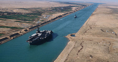 سفن محملة بنفايات خطرة عبرت قناة السويس