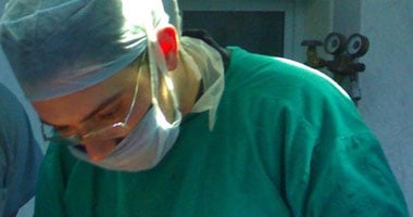 الدكتور شريف نبيل أخصائى الجراحة العامة وجراحة المناظير